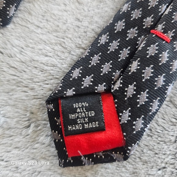 Oscar, Oscar de la Renta tie necktie black white geometric design, 60", silk - Picture 3 of 6